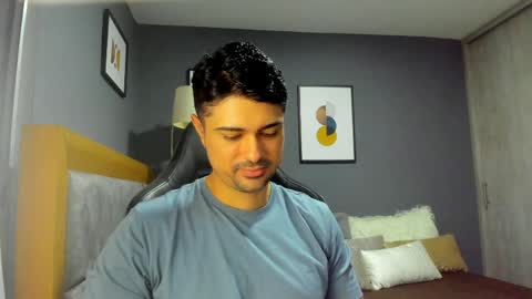 adam clarke online show from April 10, 12:27 am