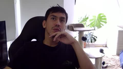 Snapshot of adam_evehotroom chatting on October 12, 8:43 pm adam_evehotroom online show from October 12, 8:43 pm