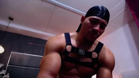 adam_fit19cm online show from February 14, 2:20 pm