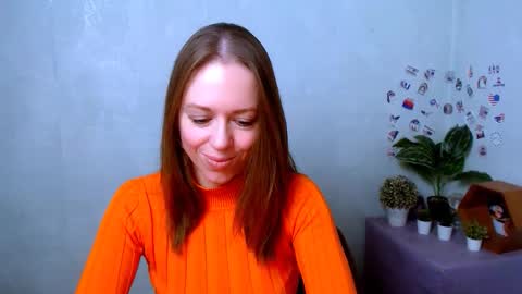 adamais_ online show from December 21, 7:04 am