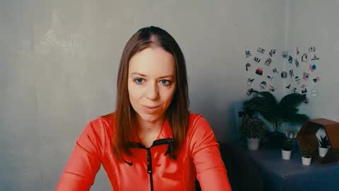 adamais_ online show from November 13, 7:00 am