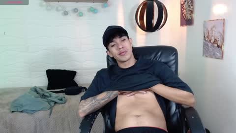 Adam online show from January 18, 4:15 am