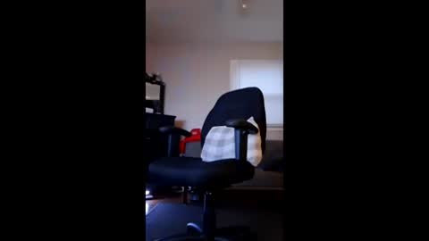 adamllamas online show from May 6, 10:54 am