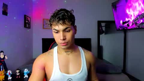Snapshot of adams_collins chatting on September 28, 6:28 pm Adams online show from September 28, 6:28 pm