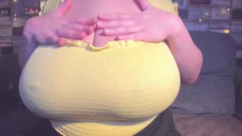 Victoria online show from October 21, 7:06 pm