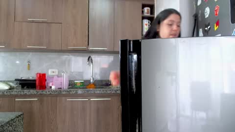 eva online show from December 17, 5:58 pm