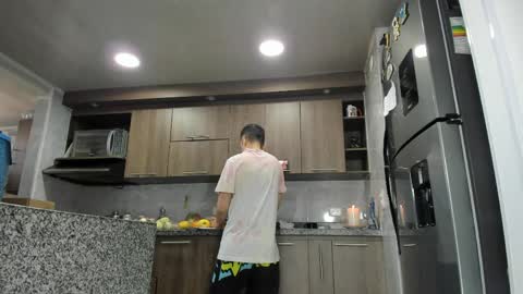 eva online show from April 1, 5:21 pm