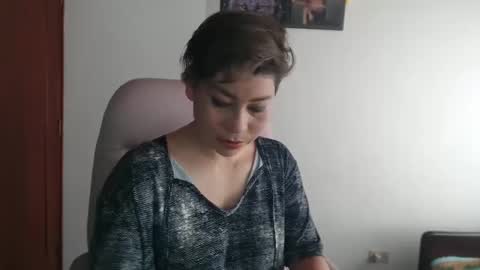 Snapshot of adan_romanoff chatting on September 13, 3:14 pm adan_romanoff online show from September 13, 3:14 pm