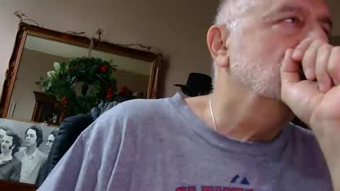 add_me_2 online show from May 19, 3:08 pm