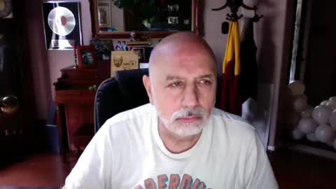 add_me_2 online show from May 30, 7:01 pm