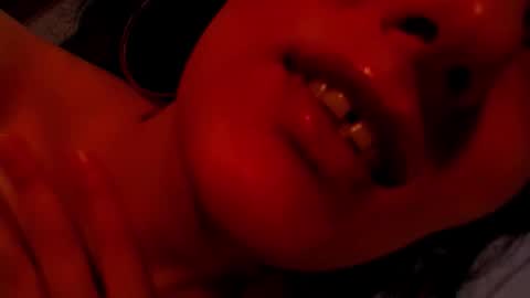 amy        online show from April 24, 10:56 pm