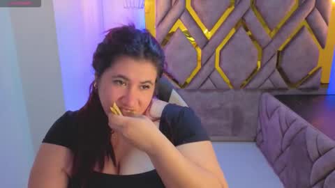 addy__02 online show from December 4, 2:44 am