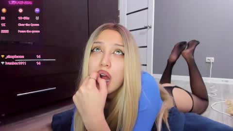 Adel online show from March 12, 11:20 am