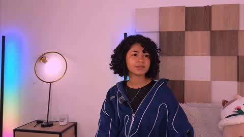 Andrea online show from November 16, 1:57 pm