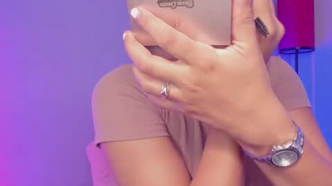 AdeleFoxx online show from December 6, 1:49 pm