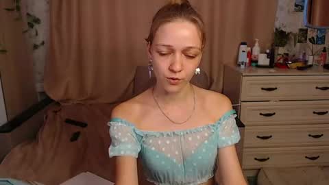 Lina online show from June 23, 1:17 pm