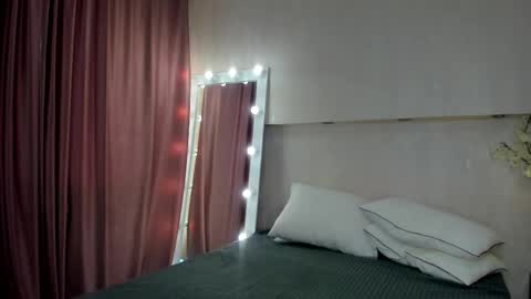 Adelina bliss online show from April 12, 9:24 am