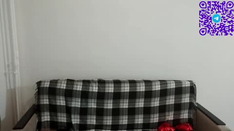 Anna online show from February 22, 3:25 pm