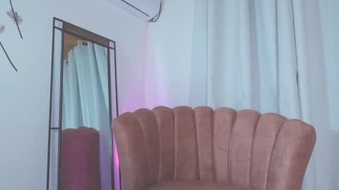 Snapshot of adelyn_x chatting on March 2, 12:32 pm  instragram adelyn 111 online show from March 2, 12:32 pm