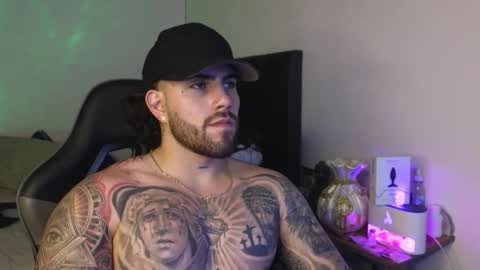 Ades online show from March 25, 7:15 am