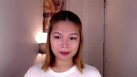 Snapshot of adorabletsforyouxx chatting on October 2, 8:51 pm adorabletsforyouxx online show from October 2, 8:51 pm