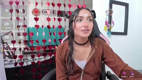 Snapshot of adrena_10 chatting on March 6, 7:43 pm Adrena10 online show from March 6, 7:43 pm