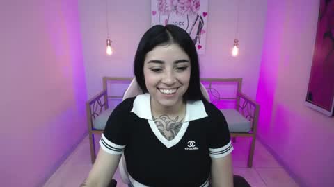 Adri  online show from April 8, 12:52 pm