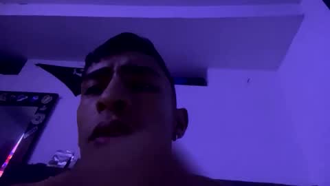 Snapshot of adrian_rae chatting on October 23, 4:58 am online show from October 23, 4:58 am