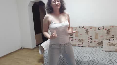 adriana online show from October 8, 11:38 am