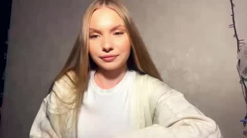 Caroline online show from March 16, 3:49 pm