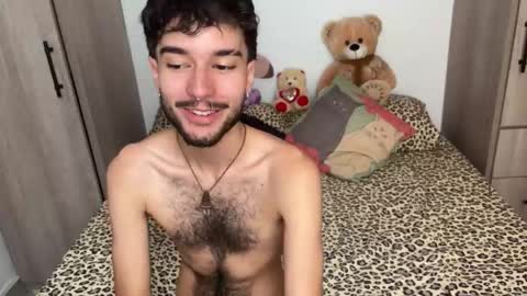 adrien_polo online show from April 18, 7:07 pm