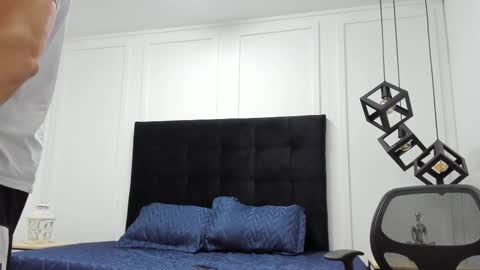 Snapshot of adrien_roche888 chatting on March 6, 3:02 am Adrein Roche online show from March 6, 3:02 am
