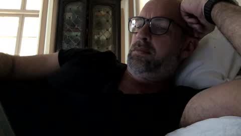 adrienfromparis online show from March 18, 2:34 pm