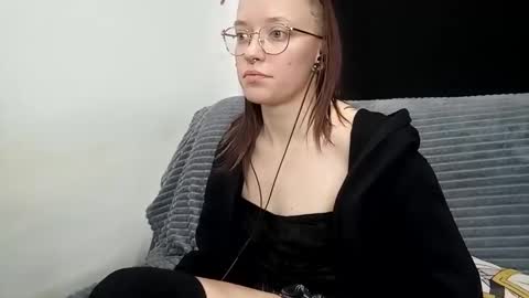 Snapshot of aelita_night chatting on January 10, 9:31 pm aelita_night online show from January 10, 9:31 pm