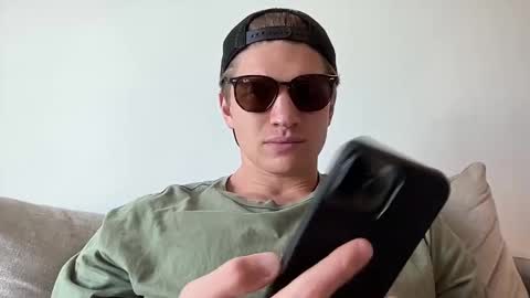 James online show from December 6, 6:55 pm