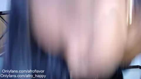 Snapshot of afro_happy__06 chatting on February 8, 10:39 am Jheremy and leeryc online show from February 8, 10:39 am