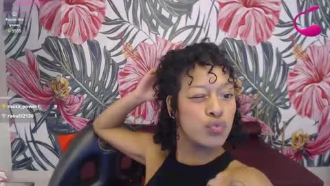 Snapshot of agatha_amaya chatting on October 3, 4:15 pm agatha_amaya online show from October 3, 4:15 pm