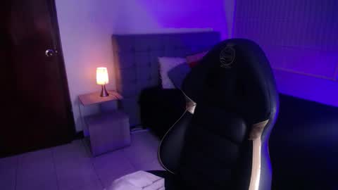 Agatha Bellucci  online show from October 29, 5:04 pm