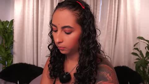 Val   inst  agatha clls online show from December 18, 7:42 pm