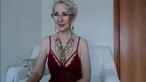 Agatha online show from November 18, 4:37 am