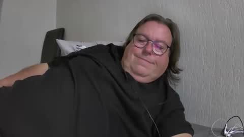 Snapshot of agias chatting on September 14, 6:48 am Agias online show from September 14, 6:48 am