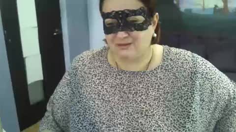 AgilaMipo online show from June 2, 8:16 am