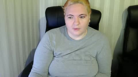 Aglaya Fame online show from December 19, 8:10 am