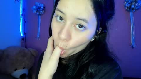  ines  online show from November 19, 4:28 pm