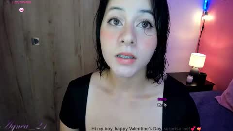 Snapshot of agnes_21 chatting on February 21, 5:42 pm ines online show from February 21, 5:42 pm