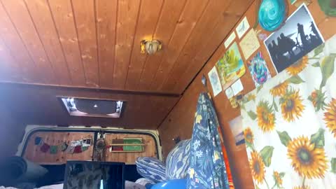 Juan online show from March 11, 10:29 am