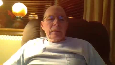 Snapshot of aguynrkfrd chatting on December 2, 10:03 am aguynrkfrd online show from December 2, 10:03 am