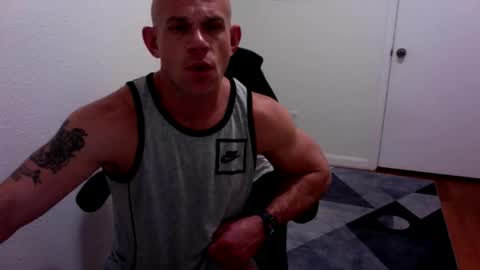 ahern1985 online show from November 10, 4:26 am