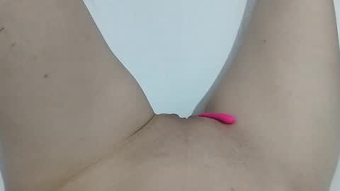 Taylor online show from December 5, 8:28 pm