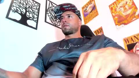 Aiden Brites online show from October 30, 3:18 am